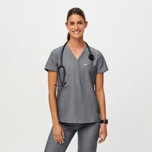 FIGS //  Catarina One Pocket Women’s Scrub Top Grey Size XSmall